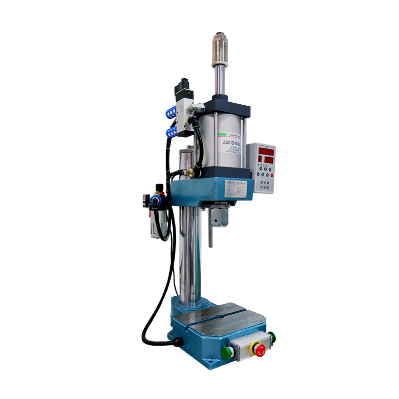 Pneumatic punching machine